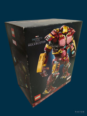 une boîte contenant une figurine Lego