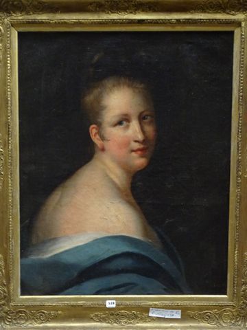 École du XIXème. « Portrait de dame ». Huile sur toile. Signée Jo...