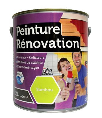un pot de peinture avec un homme et une femme en arrière-plan