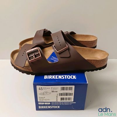 sandales Birkenstock en cuir marron, neuves, taille 41