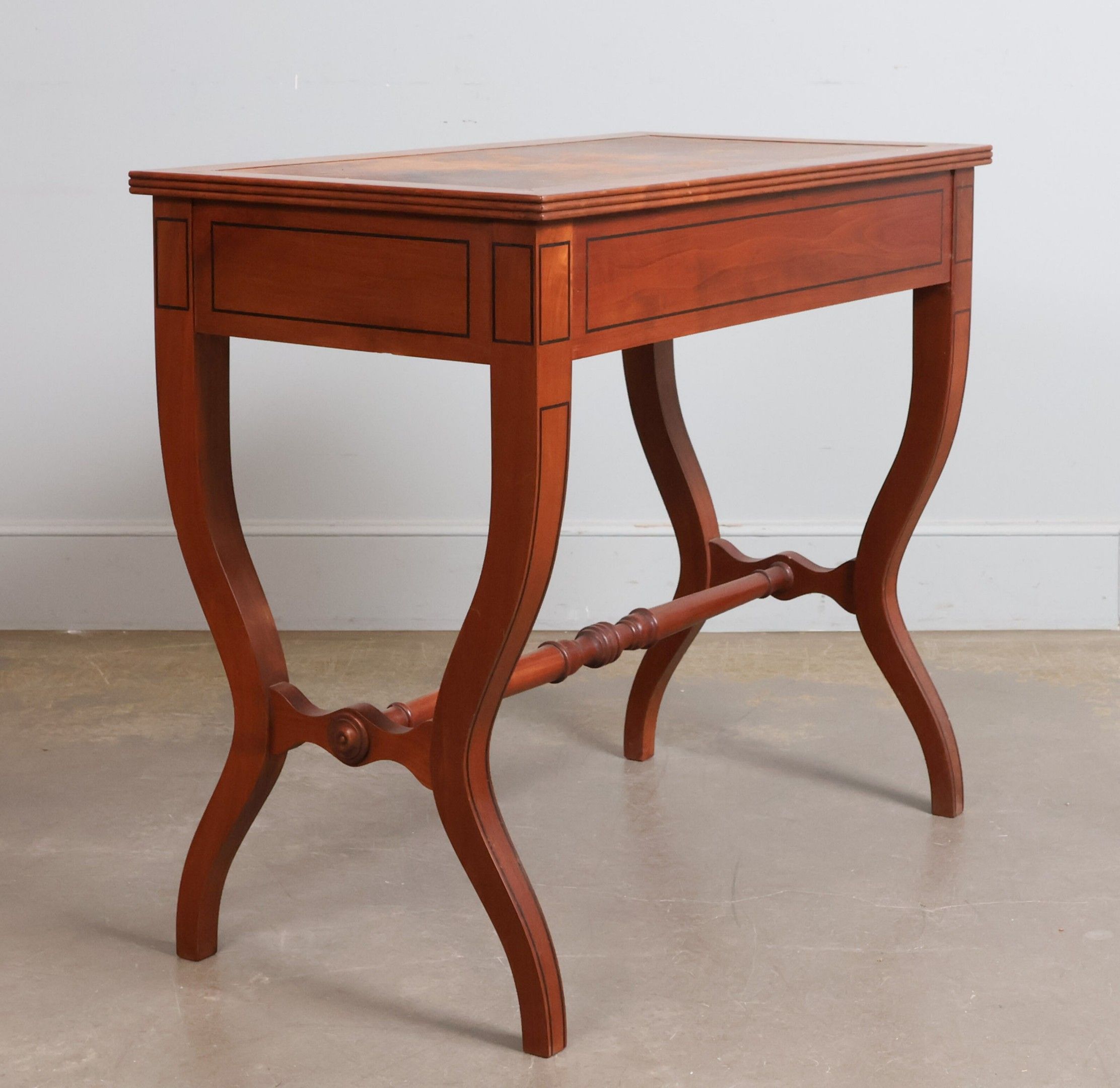 Objets d'art & Curiosités