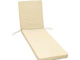 un gros plan sur un coussin de chaise longue sur fond blanc