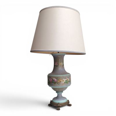 an image of a table lamp with a white shade on it