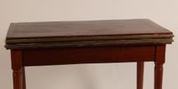 Table à jeux en acajou et placage d'acajou, cerné d'une ling… (photo 4)