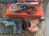 many tools that are sitting on the floor