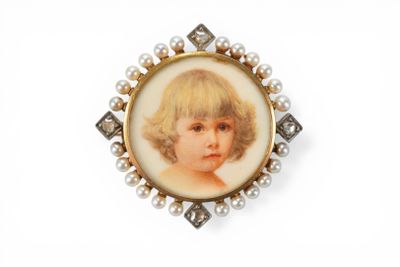 PENDENTIF en or jaune 750 millièmes serti d'une miniature d'…