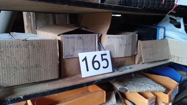 CHAMBRES à AIR. 3 x 3,00/2,75-19''.  9 x 3,00-19'' .   7 x 3,50-2...