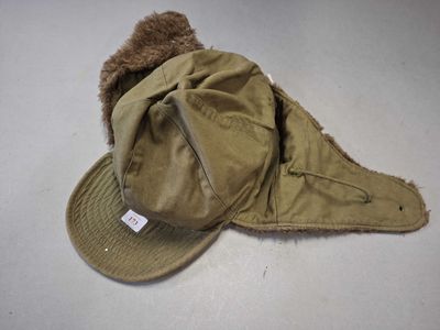 BONNET FOURRE US. Epoque Corée.