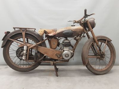 MOTOBECANE. Motocyclette de 1950/ 125cc / 1887 km /roulante …