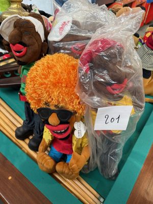 Peluches RASTA environ 40 cm Environ 7 pièces - Photo 1