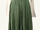 une jupe verte à boutons et une chemise blanche sur un mannequin, mannequin, mannequin, mannequin, mannequin, mannequin, mannequin, mannequin, mannequin, mannequin, mannequin, mannequin, mannequin, mannequin, mannequin, mannequin, mannequin, mannequin, mannequin, mannequin, mannequin, mannequin, mannequin, mannequin, mannequin, mannequin, mannequin, mannequin, mannequin, mannequin, mannequin, mannequin, mannequin, mannequin, mannequin, mannequin, mannequin, mannequin, mannequin, mannequin, mannequin, mannequin, mannequin, mannequin