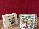 paire de figurines en porcelaine chinoise représentant un homme et une femme à cheval