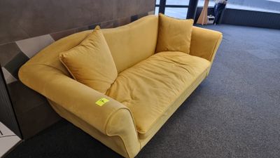 Canapé 3 places en tissu jaune