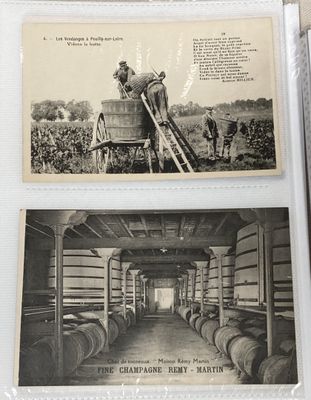 deux photos en noir et blanc représentant un homme sur une charrette et un homme à cheval tirant une charrette