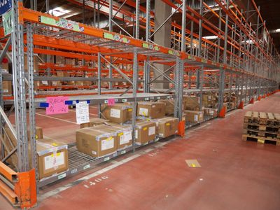 Lot Invendu - Évaluation d'Objets de Destockage & Invendus