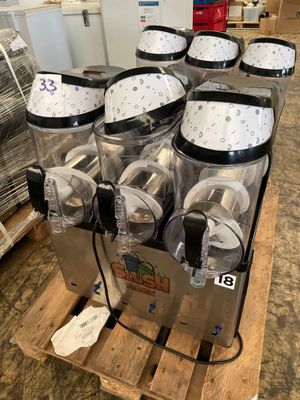 Machine à granité 3 becs ROYAL - Photo 1