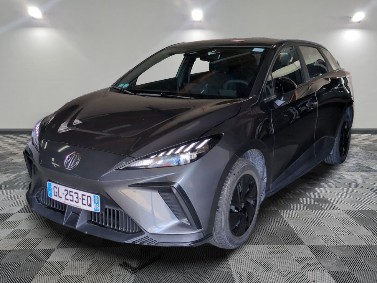 MG - MG4 ELECTRIC 51KWH - 125 KW 2WD STANDARD - EL - Mise en…