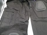 an image of a pair of pants with knee pads