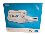 Console Nintendo Wii dans son emballage d'origine, sur fond blanc avec un fond bleu