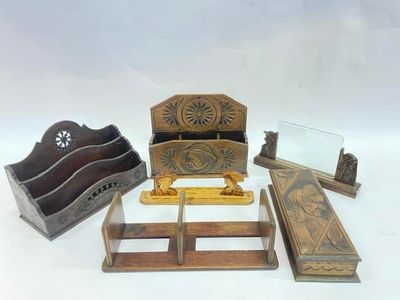 a lot of items that are sitting on a table