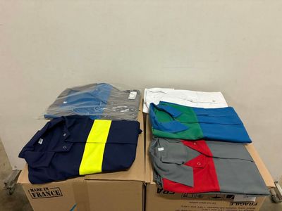 Lot de 130 blouses de travail - Photo 1