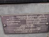 a sign on the side of a machine that says structure required