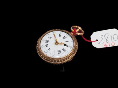 GRAND PERRIN à Paris Montre coq en or jaune 18k. Boitier ron…