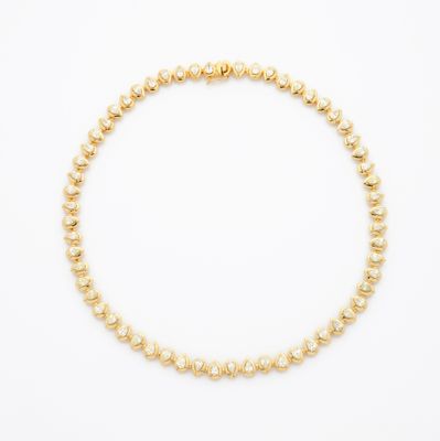 Collier en or jaune serti de pierres précieuses - Élégance intemporelle