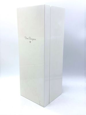 DOM PERIGNON Coffret pour une bouteille de Champagne 75 cl D…