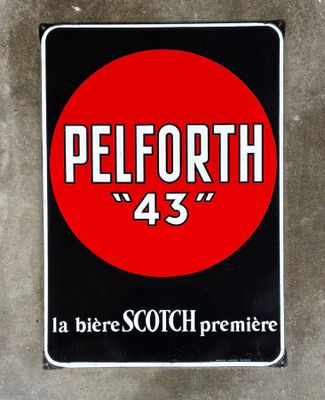 a red and black sign that says pet forth 43