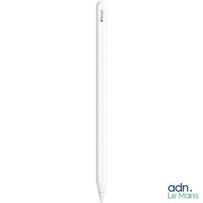 une image représentant un stylo blanc posé sur une surface blanche
