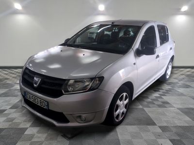 DACIA - SANDERO 1.2 16V 75 AMBIANCE - ES - Mise en service: …