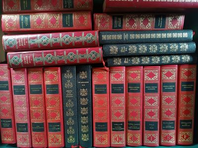 LIVRES RELIES. Lot de livres reliés divers, auteurs célèbres…