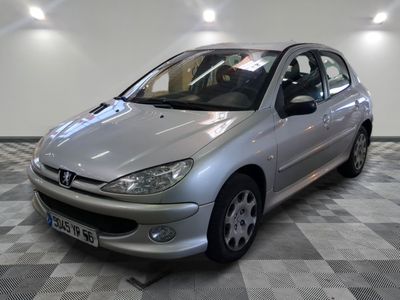 PEUGEOT - 206 1.4 HDI TRENDY - GO - Mise en service: 13/04/2…