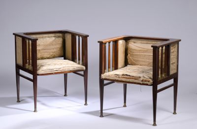 paire de fauteuils Art déco avec coussins rembourrés, début du XXe siècle