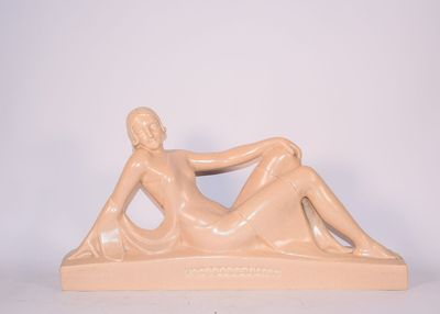 G. NININ - ECOLE ART DECO "Femme allongée" - Photo 1