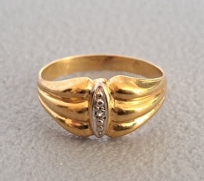 Bague à monture en or deux tons 18K 750 millièmes, à motif r… - Photo 1