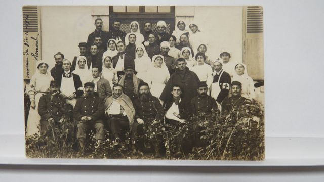 Auzances : Hôpital temporaire. Carte-photo des blessés et du pers...