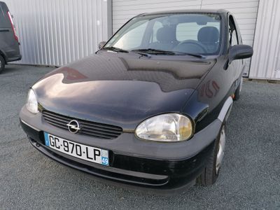 a picture of a black car parked in a parking lot