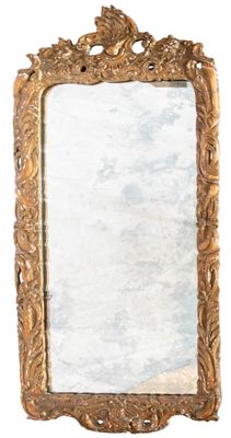 TRAVAIL DU XVIIIE Grand miroir Louis XV en bois sculpté et d…
