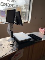 Une balance étiqueteuse METTLER TOLEDO , avec tiroir-caisse (photo 3)