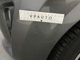 a sticker on the side of a car that says vauto