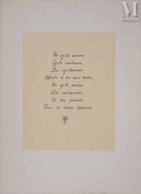 une vieille photo représentant un poème écrit à l'encre noire sur un bout de papier