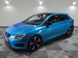 une Seat León bleue, hayon, hayon, hayon, hayon, hayon, hayon, hayon, hayon, hayon, hayon, hayon, hayon, hayon, hayon, hayon, hayon, hayon