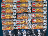 de nombreuses figurines Lego Star Wars exposées