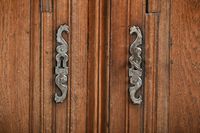 BUFFET deux corps (petit) en bois naturel, ouvrant par quatr… (photo 6)