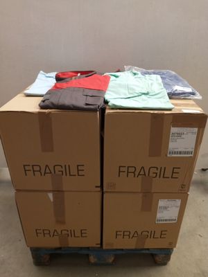 Lot de 150 pièces de vêtements de travail - Blouses, pantalo… - Photo 1