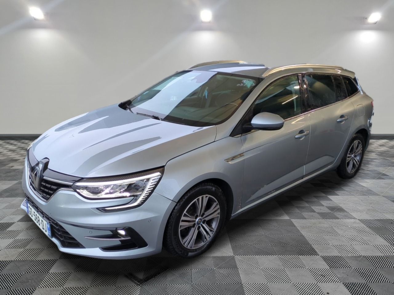 RENAULT - MÉGANE IV ESTATE E-TECH PLUG-IN HYBRIDE 160 INTENS…