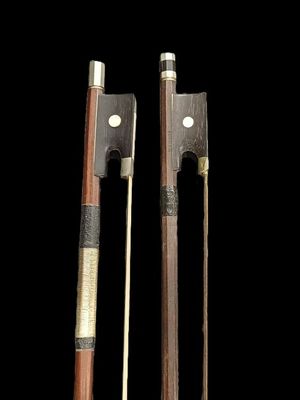 Deux archets de violon en bois et métal maillechore, incrust… - Photo 1