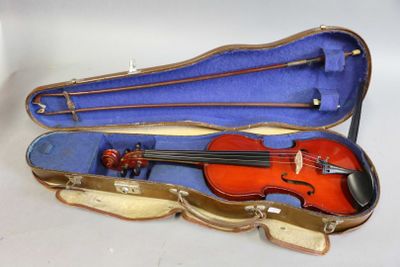 VIOLON d'étude 3/4 de la maison GAND & Cie, luthiers à Paris…